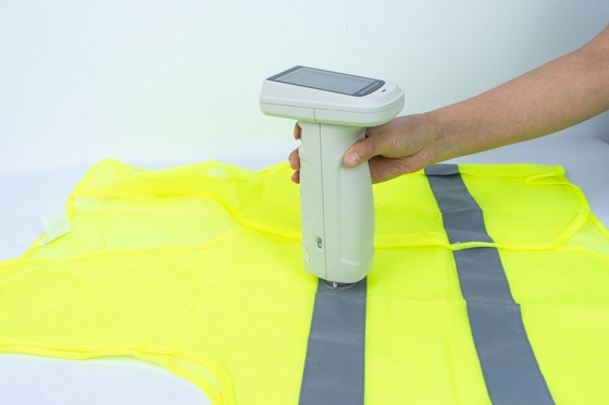 Portable Colour Matching Spectrophotometer For Plastic Painting Industry With Free QC Software